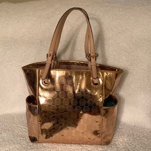 Michael Kors Jet Set Bag
